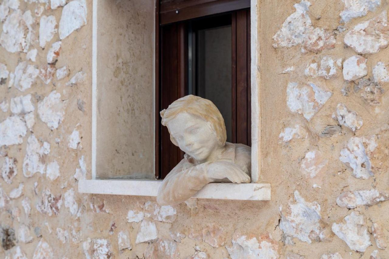 Domus Lapidis - Villa Bogarra Bagian luar foto